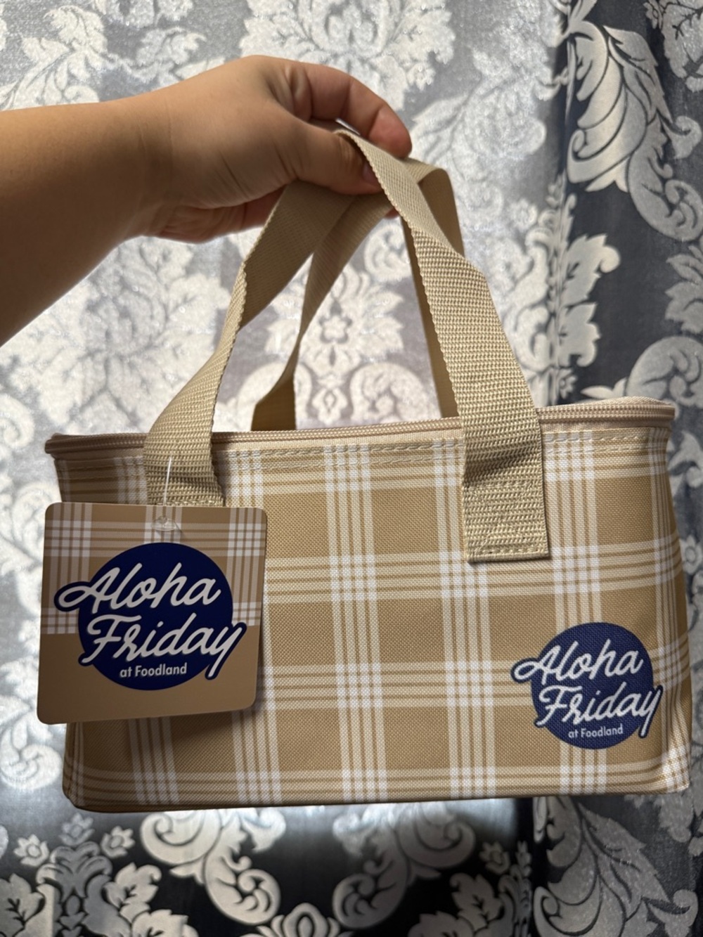 LIMITED EDITION FOODLAND HAWAII Beige Plaid Insulated Lunch Tote